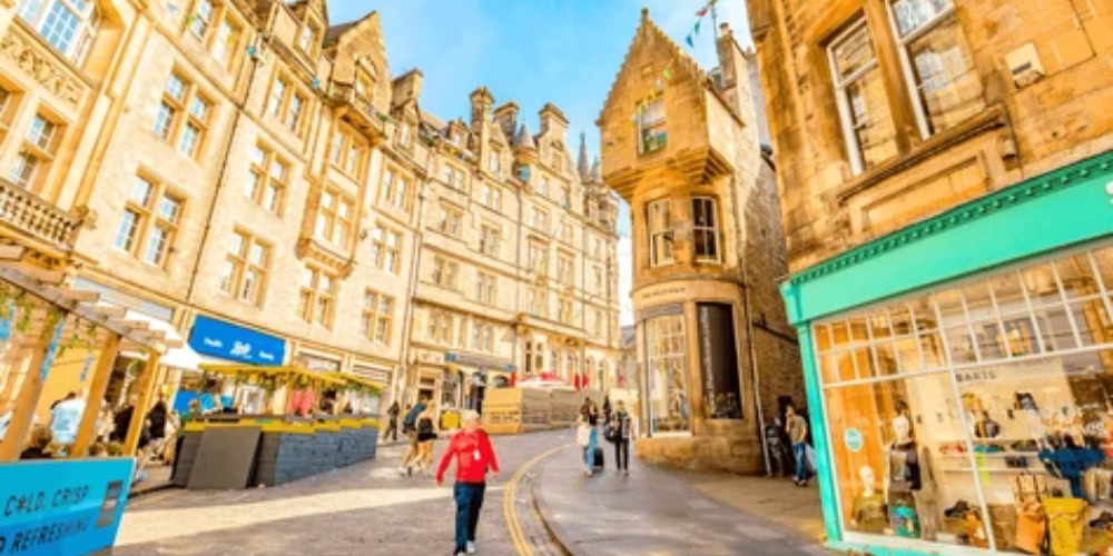 Edinburgh Umrah Packages